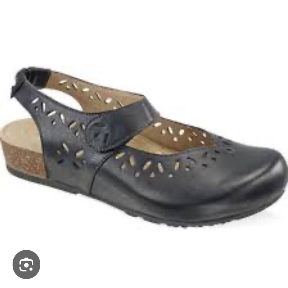 Aetrex Black Leather Cheryl Mary janes Size 9 - Picture 2 of 15